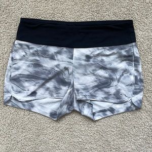 Gap Maternity Workout Shorts (Small)